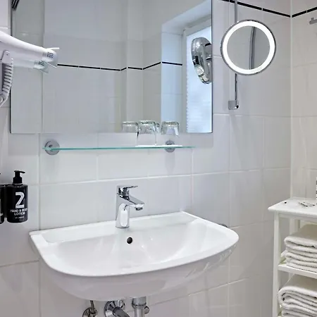 Lindner Hotel Sylt Веннингштедт Экстерьер фото