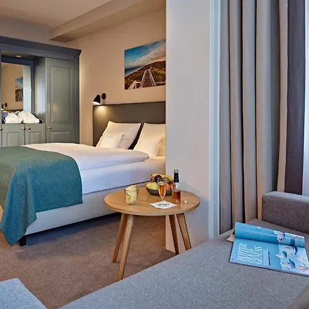 Lindner Hotel Sylt Веннингштедт Экстерьер фото